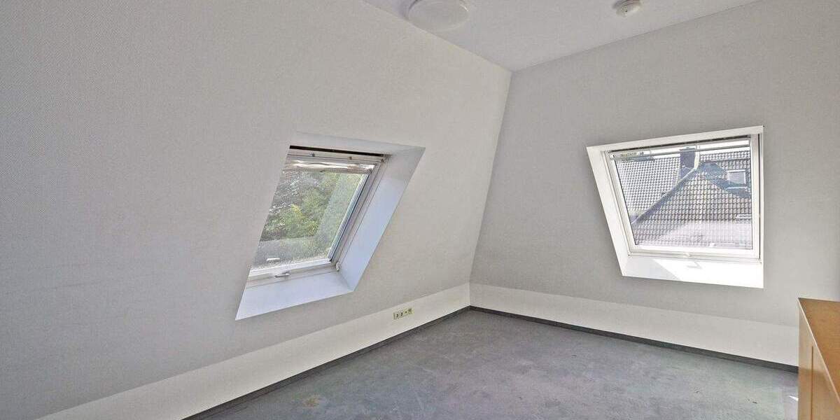 Etagenwohnung Essen Bredeney - 4 Zimmer, 154 m&sup2;, 750.000&euro; | Angebot:25696393