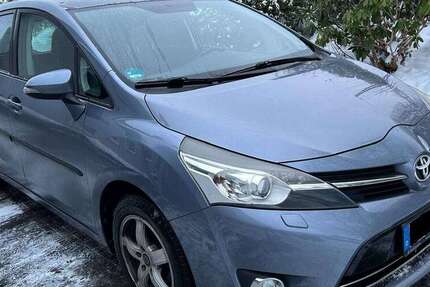 Toyota Verso 166.200 km 8.900 &euro; Wuppertal 42289