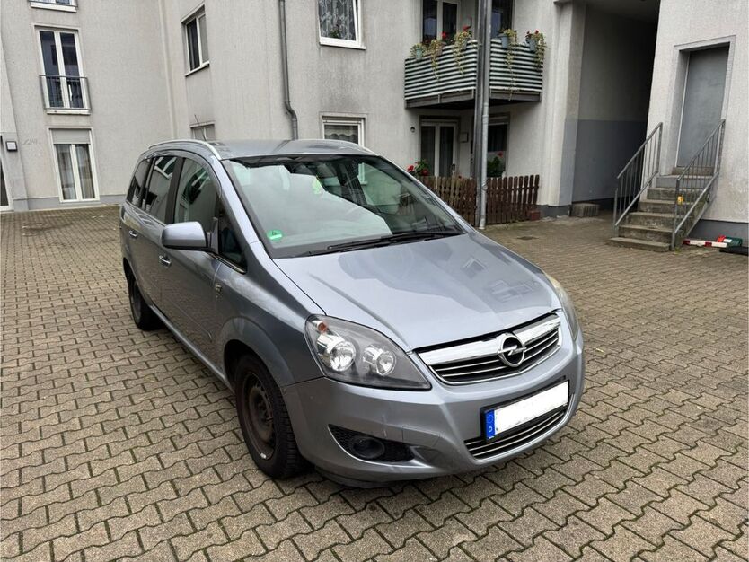 Opel Zafira 146.465 km 2.900 € Bochum 44809