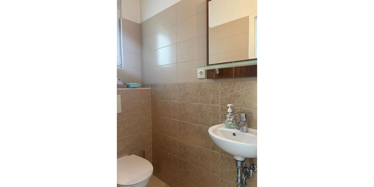 4 Zimmer & viel Platz: Einfamilienhaus in Velbert-Tönisheide zu vermieten 4 zimmer