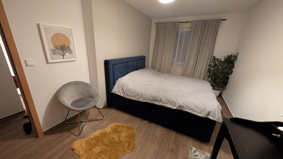 Reihenhaus Essen Stadtbezirk V - 6 Zimmer, 102 m&sup2;, 1.800&euro; | Angebot:26020617