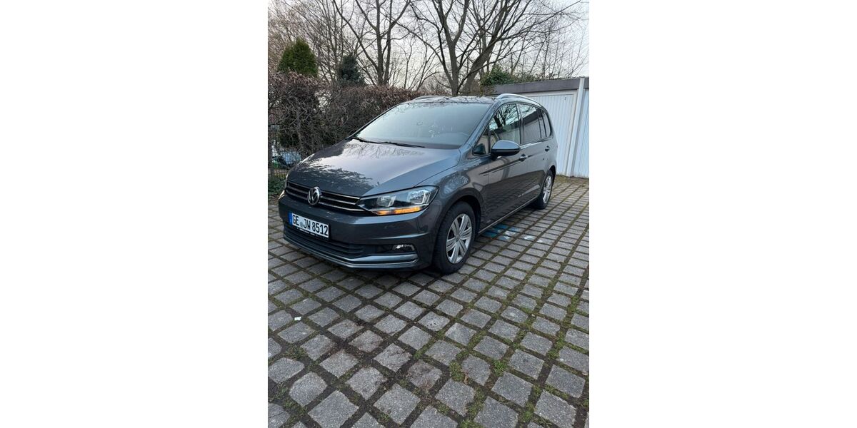 VW Touran 163.000 km 14.300 &euro; Gelsenkirchen 45889