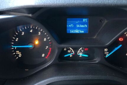 Ford Tourneo Connect 142.098 km 5.800 € Bottrop 46240