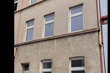 4 fam Haus. Renovierungsarbeiten zimmer