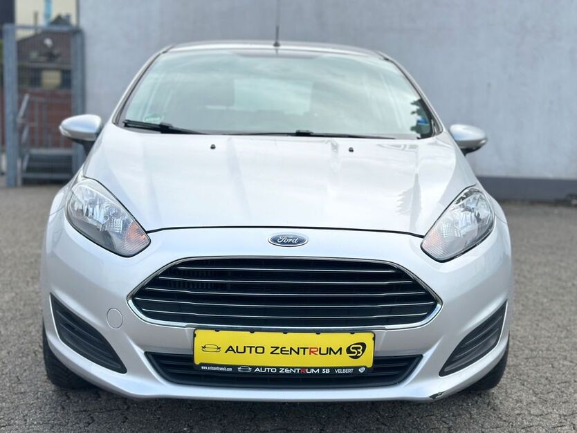Ford Fiesta 142.000 km 5.490 € Velbert 42553