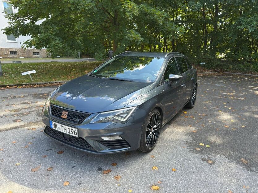 Seat Leon 82.500 km 22.200 € Iserlohn 58636
