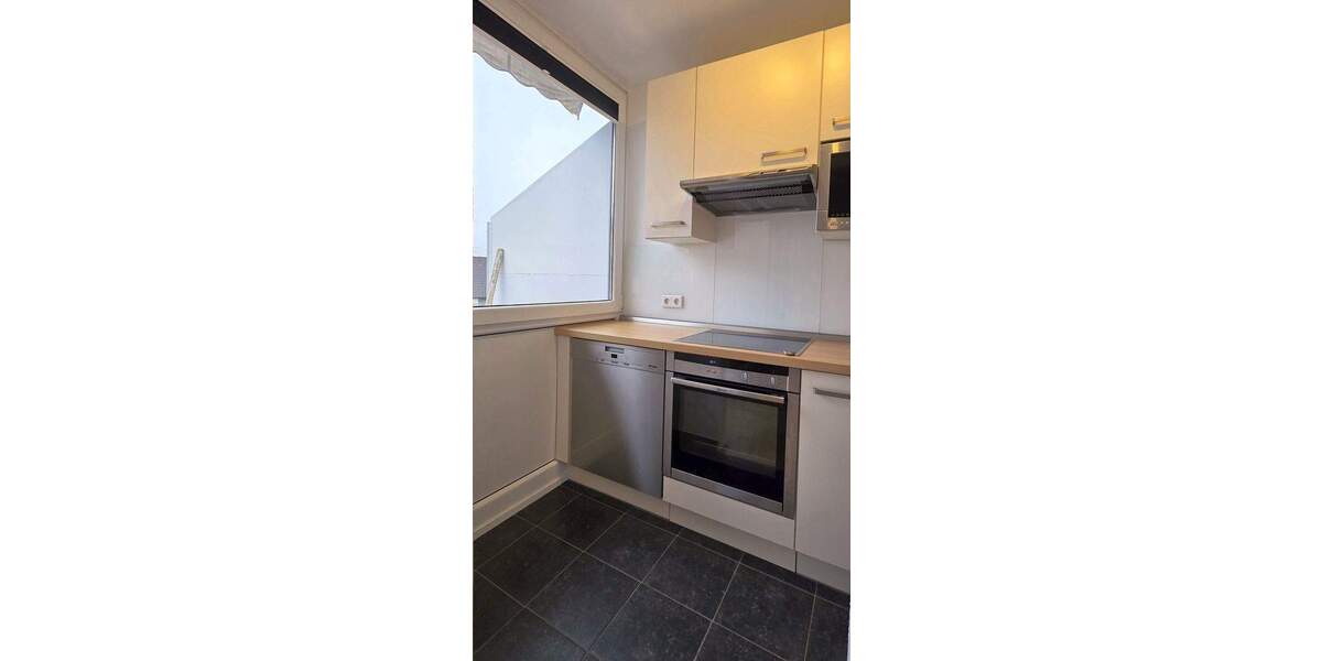 Helles, komfortabeles Appartement mit Sonnebalkon und Stellplatz in ruhiger Lage 1 zimmer