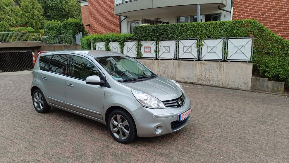 Nissan Note 97.600 km 3.890 € Oberhausen 46145