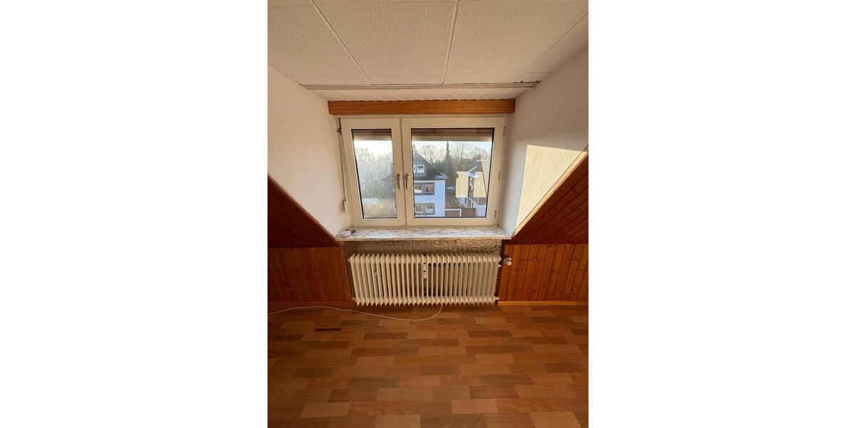 2,5 Zimmer Mansardenwohnung, ideal für Studenten in Eppendorf 2 zimmer