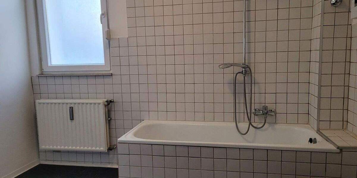 Etagenwohnung Bochum Hofstede - 3 Zimmer, 88 m&sup2;, 765&euro; | Angebot:24843790