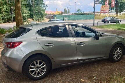 Mazda 3 118.000 km 8.800 &euro; Dortmund 44147