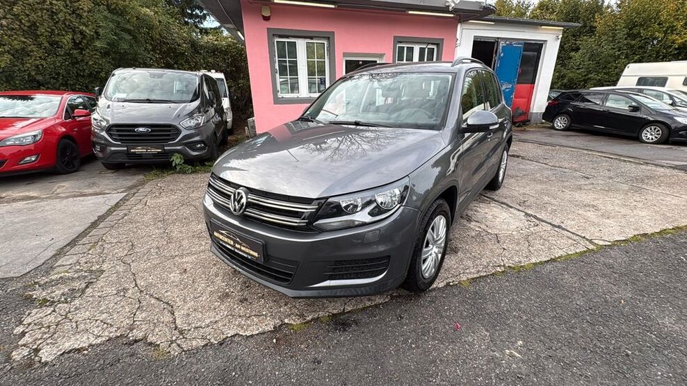VW Tiguan 125.000 km 10.990 € Wuppertal 42329