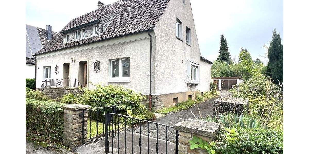 Doppelhaushälfte mit 4 Zi. + Garage auf weitläufigem Gartengrundstück in Dortmund Brackel 5 zimmer