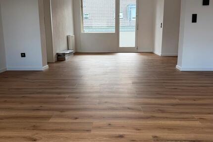 Wohnung Dortmund Hörde - 3 Zimmer, 76 m&sup2;, 900&euro; | Angebot:27541391