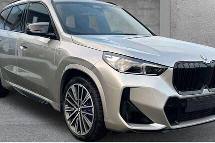 BMW X1 6.999 km 62.990 € Recklinghausen 45659