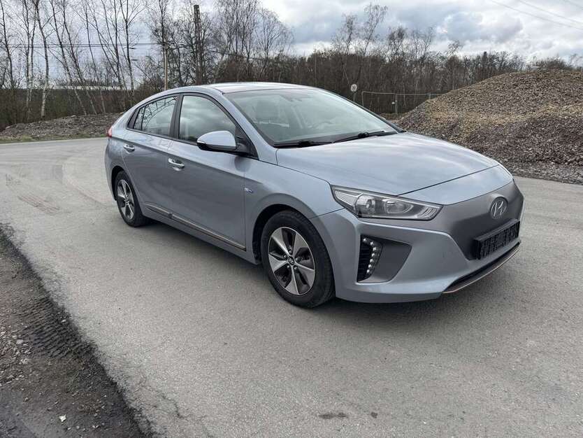IONIQ