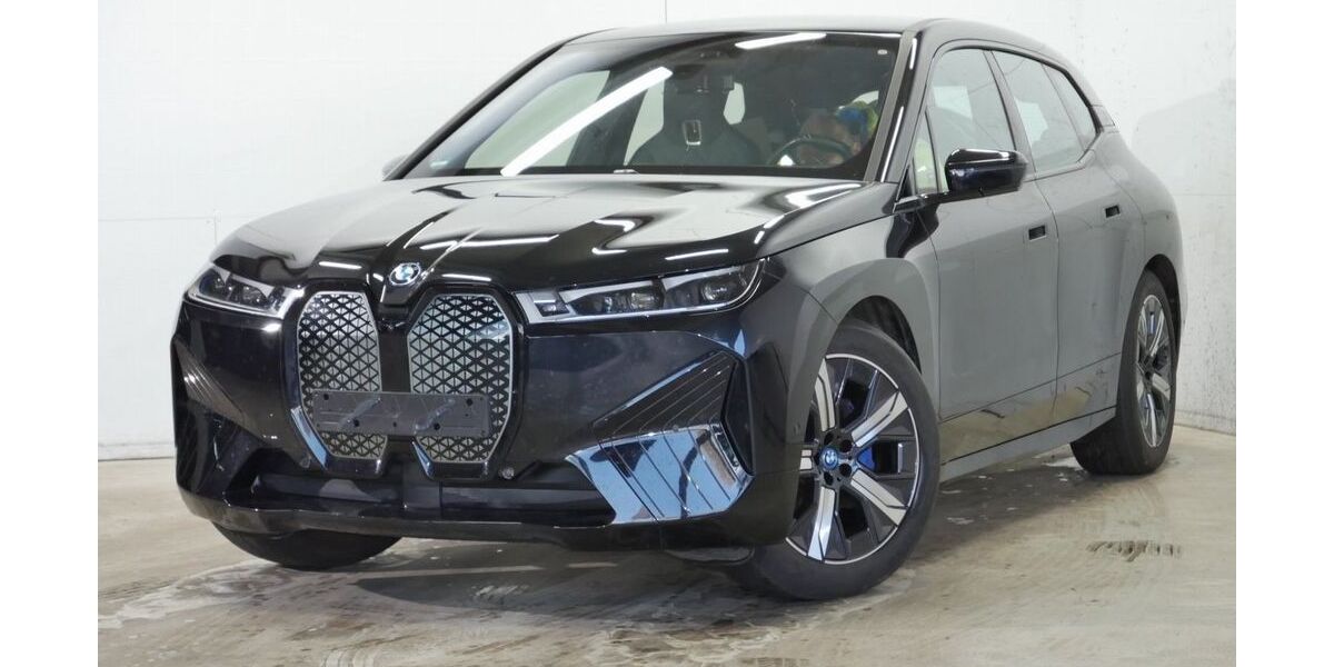 BMW iX 37.782 km 51.440 &euro; Bochum 44809