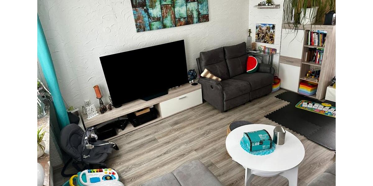 Dahlhausen: Renovierte 3,5 Zimmer EG Wohnung mit Terrasse 3.5 zimmer