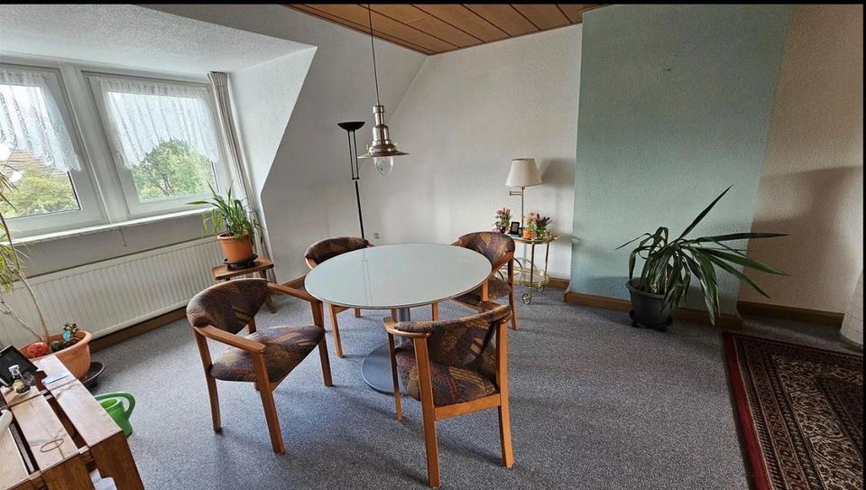 Dachgeschoßwohnung Herne Wanne-Bickern - 4.5 Zimmer, 107 m&sup2;, 950&euro; | Angebot:25304459