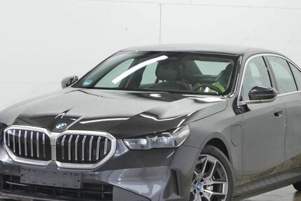 BMW 530 23.415 km 49.940 &euro; Bochum 44809