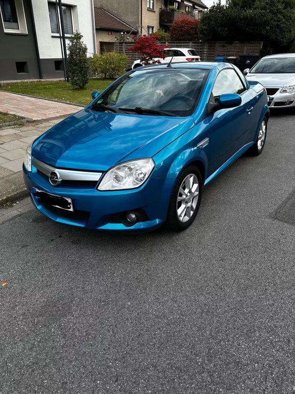 Opel Tigra 76.109 km 3.000 € Essen 45355