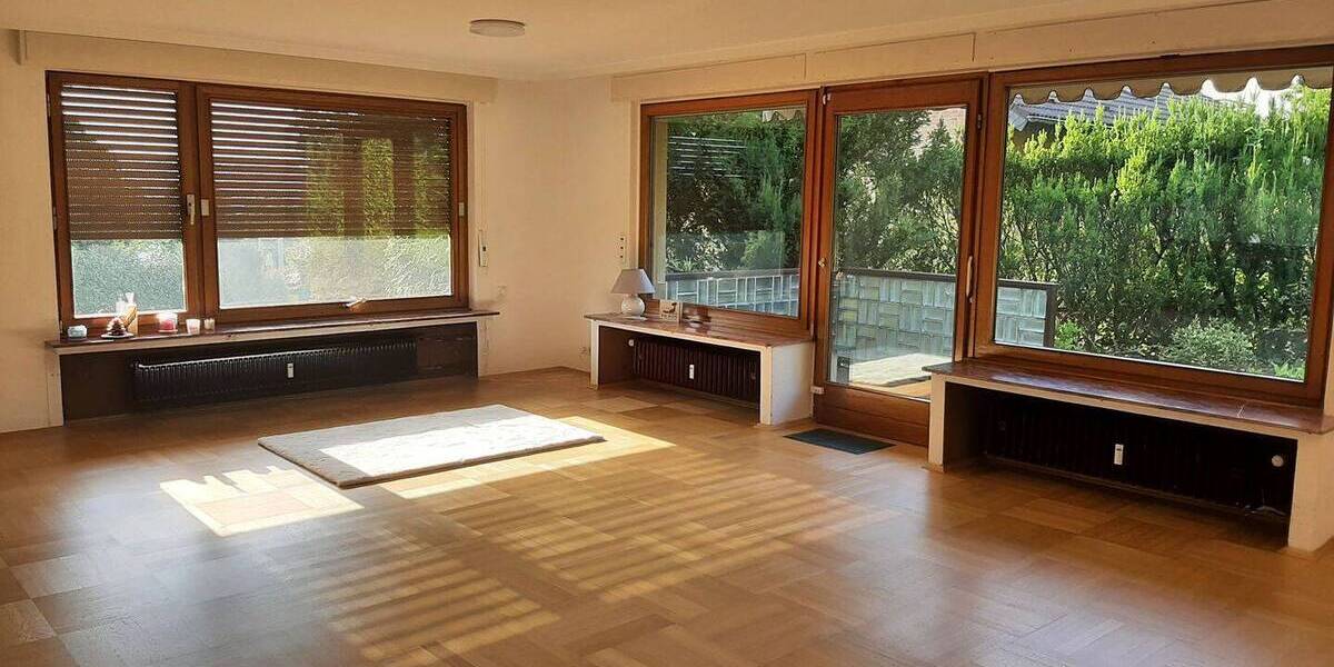 Etagenwohnung Witten Bommern - 4 Zimmer, 140 m&sup2;, 1.490&euro; | Angebot:26694530