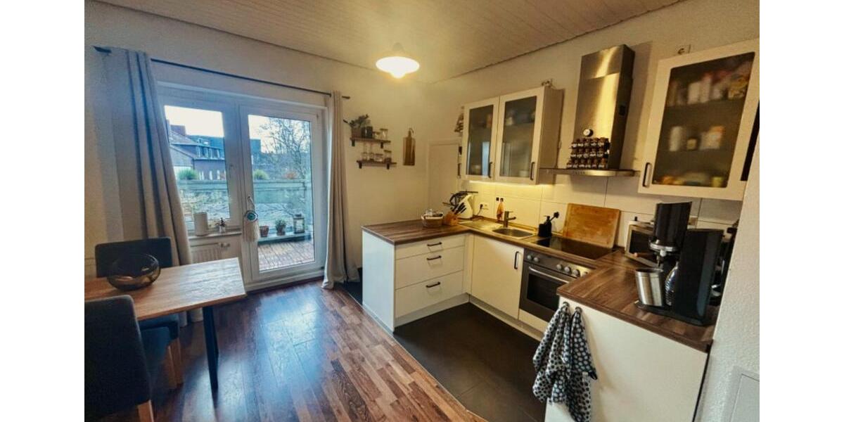 Etagenwohnung Essen Stadtbezirk II - 3 Zimmer, 97 m&sup2;, 1.095&euro; | Angebot:25394270