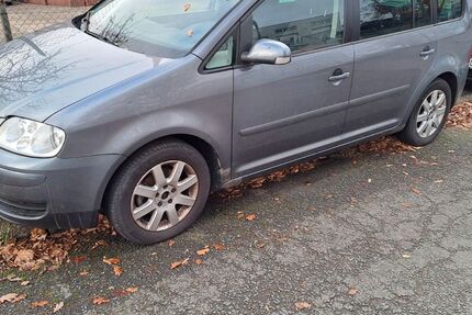 VW Touran 289.000 km 600 &euro; Dortmund 44139