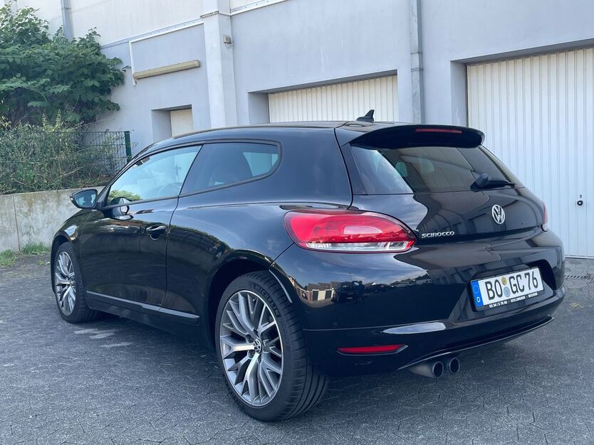 VW Scirocco 175.400 km 7.790 € Bochum 44793