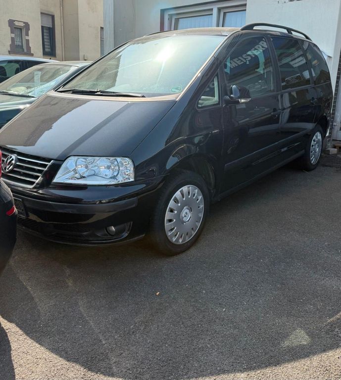 VW Sharan 146.000 km 7.500 € Breckerfeld 58339