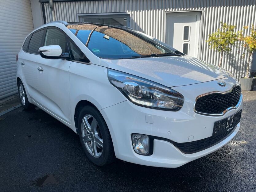 Kia Carens 164.110 km 8.990 € Iserlohn 58636
