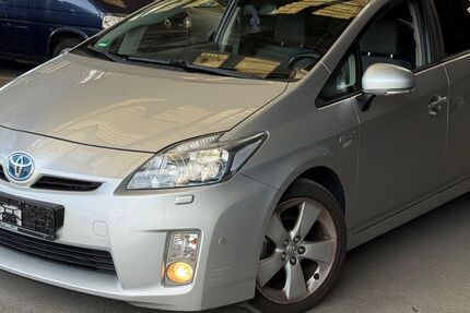 Toyota Prius 216.730 km 5.500 &euro; Essen 45356