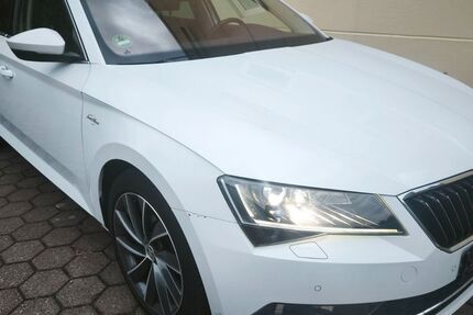 Skoda Superb 89.000 km 19.900 &euro; Hattingen 45527