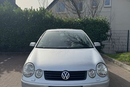 VW Polo 180.000 km 2.999 &euro; Herdecke 58313