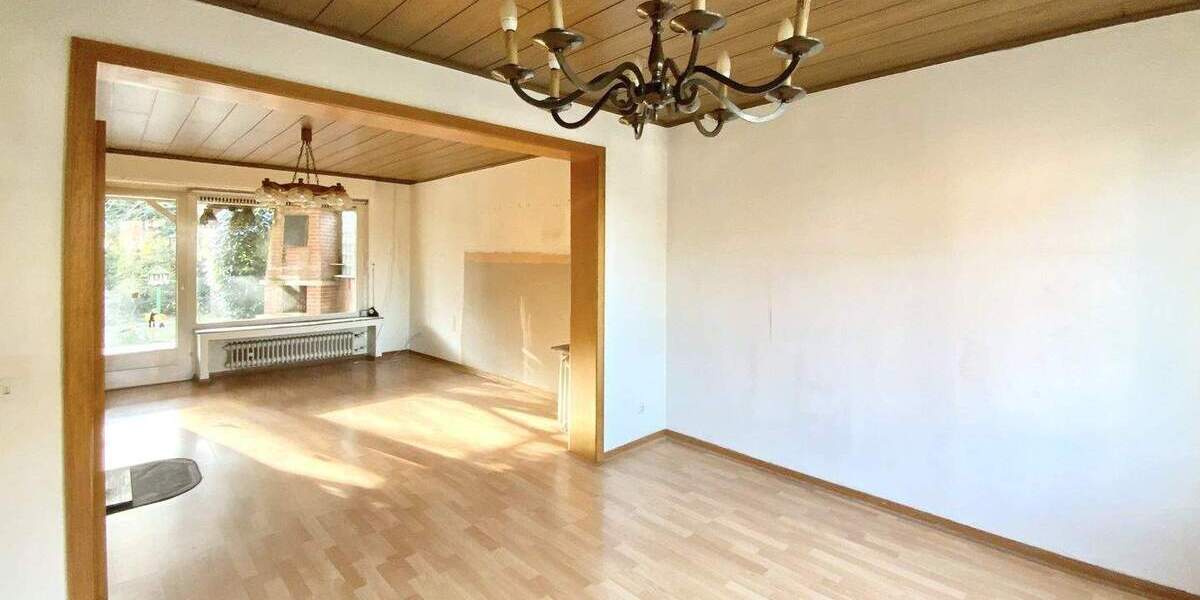 GENIESSEN SIE ZENTRALITÄT UND EIN GROSSZÜGIGES WOHNEN! 5 zimmer