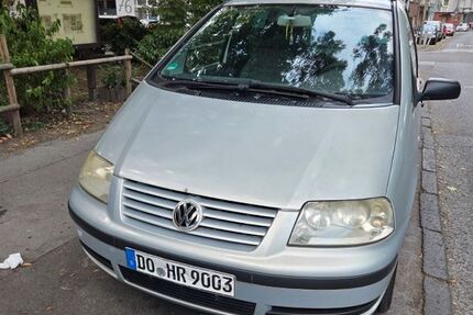 VW Sharan 348.000 km 2.290 € Dortmund 44145
