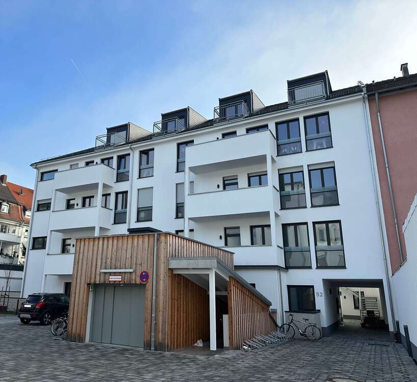 Wohnung zum Mieten in Aschaffenburg 1.900 € 142.95 m²
