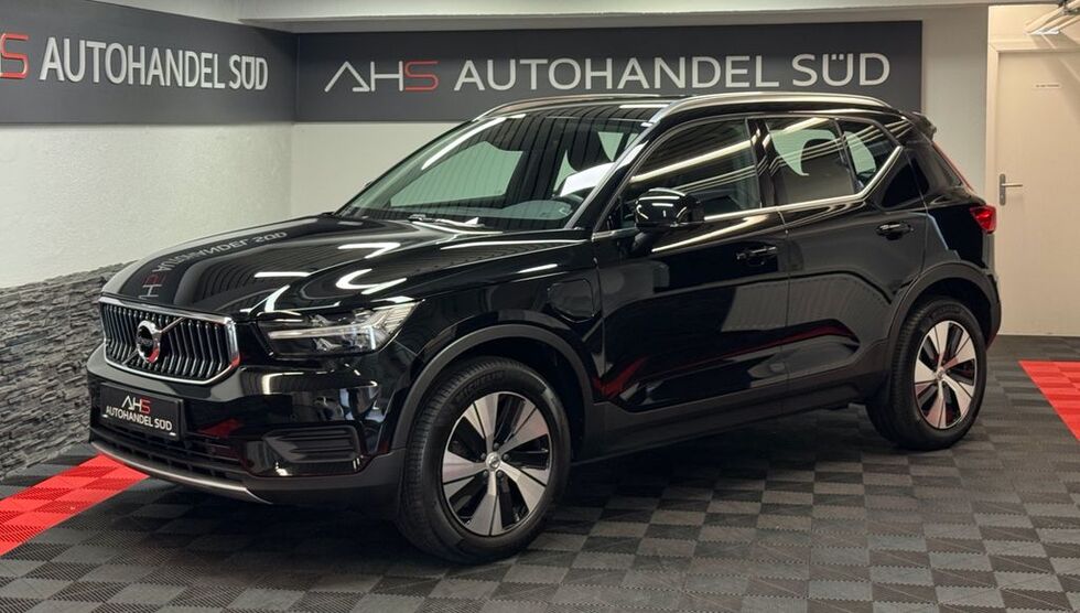 Volvo XC40 76.000 km 26.999 € Remscheid 42857