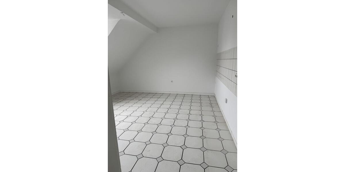 Dachgeschoßwohnung Gladbeck Alt-Rentfort - 2.5 Zimmer, 68 m&sup2;, 489&euro; | Angebot:26495984