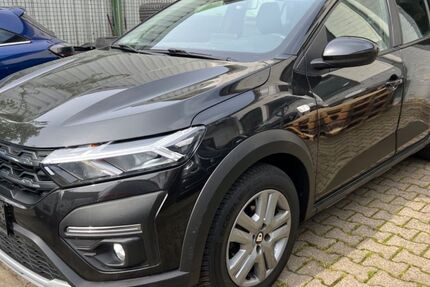 Dacia Sandero 123.000 km 8.200 &euro; Bochum 44793