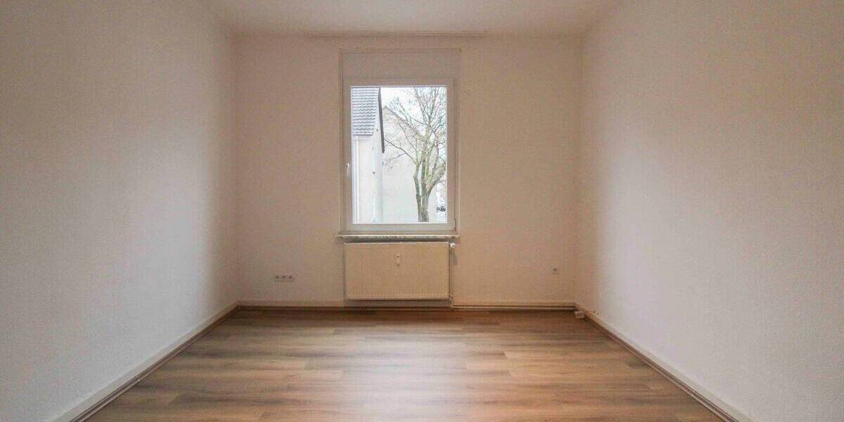 Etagenwohnung Essen Steele - 4 Zimmer, 102 m&sup2;, 135.000&euro; | Angebot:26703670