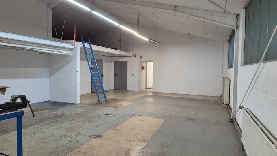 Gewerbeimmobilie Lagerhalle Werkstatt zimmer