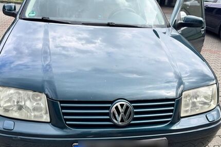 VW Bora