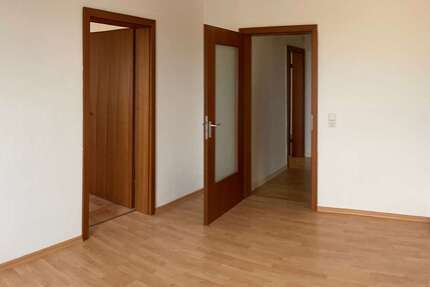 Wohnung Dortmund Hörde - 4 Zimmer, 85 m&sup2;, 675&euro; | Angebot:27459924