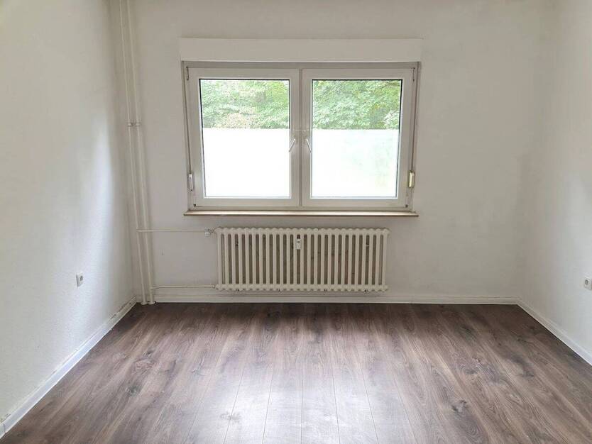 Gepflegte 3-Zimmer-Wohnung im Erdgeschoss zu vermieten! *Mit Balkon* 3 zimmer