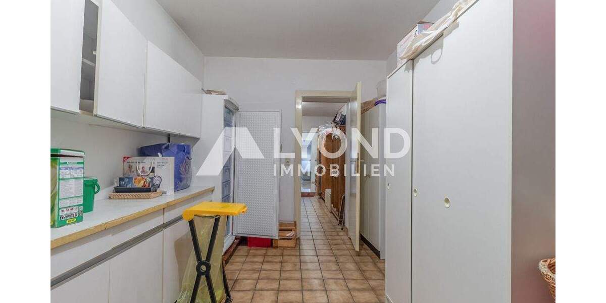 Etagenwohnung Hagen / Hohenlimburg Hohenlimburg - 5 Zimmer, 131 m&sup2;, 235.000&euro; | Angebot:24544252