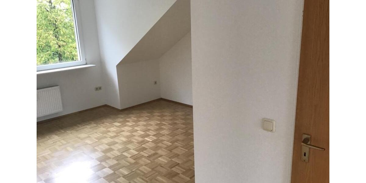 Dachgeschoßwohnung Dortmund - 1 Zimmer, 42 m&sup2;, 500&euro; | Angebot:27591055