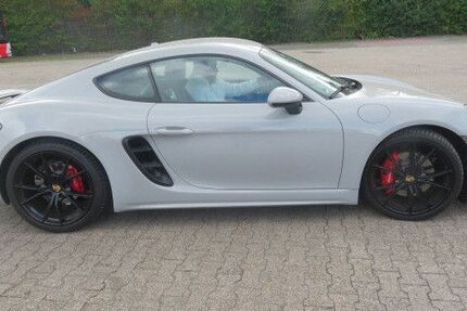 Porsche Cayman 9.950 km 64.000 &euro; Dortmund 44309