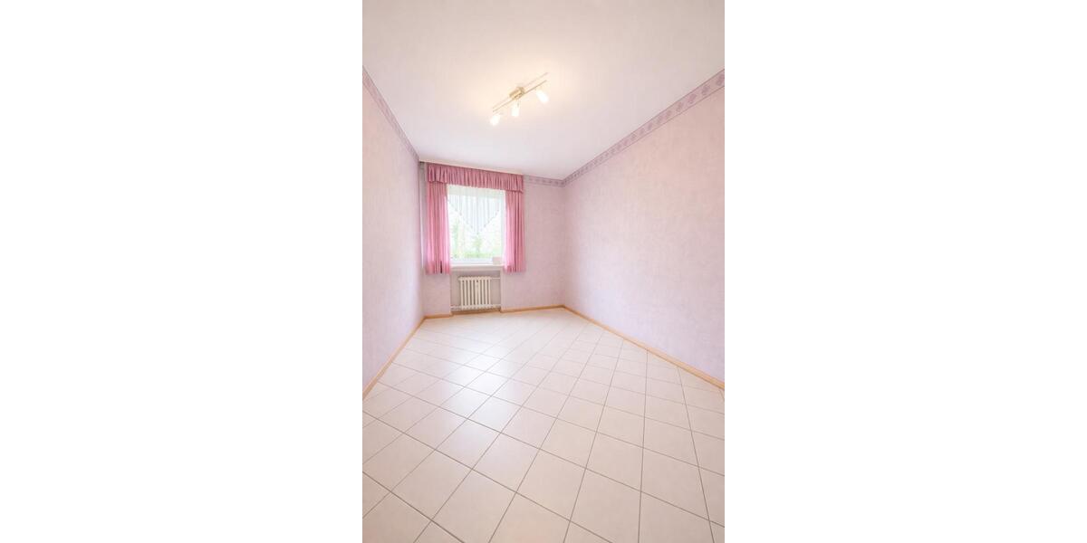 Hochparterre Dortmund Scharnhorst - 3 Zimmer, 76 m&sup2;, 185.000&euro; | Angebot:27513362