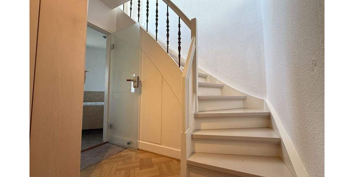 Einfamilienhaus Gelsenkirchen Altstadt - 6 Zimmer, 188 m&sup2;, 265.000&euro; | Angebot:25537456